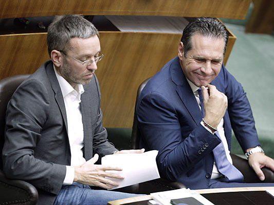 FPÖ will mutmaßliche Jihadisten-Rückkehrer “internieren” - Politik -  VIENNA.AT