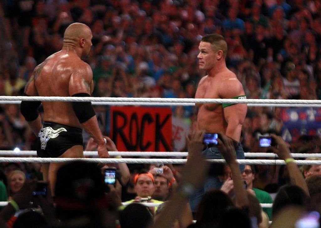 © AP/WWE