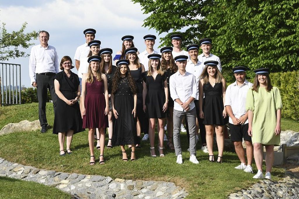 Bezauer Wirtschaftsschulen - HAK