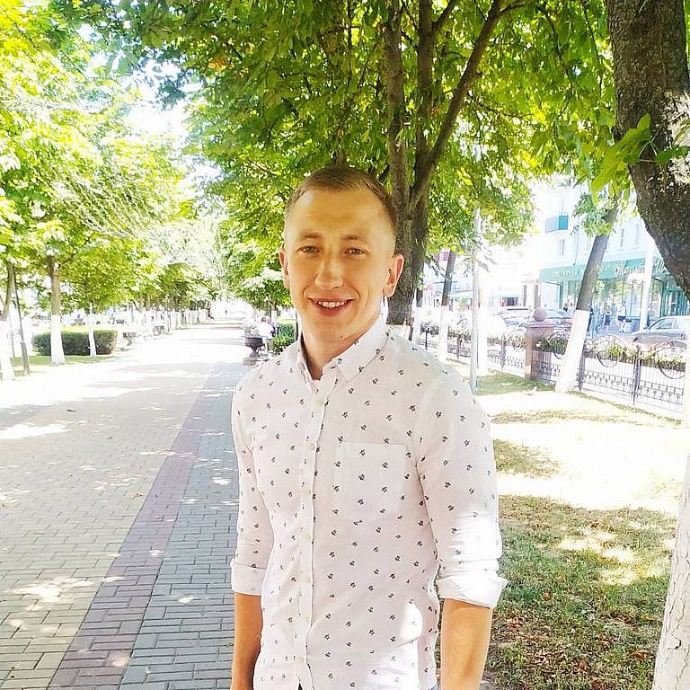 Aktivist Witaly Schischow wurde erhängt in einem Park in Kiew gefunden, er war nach einer Joggingrunde nicht zurückgekehrt. © Reuters, APA, AFP
