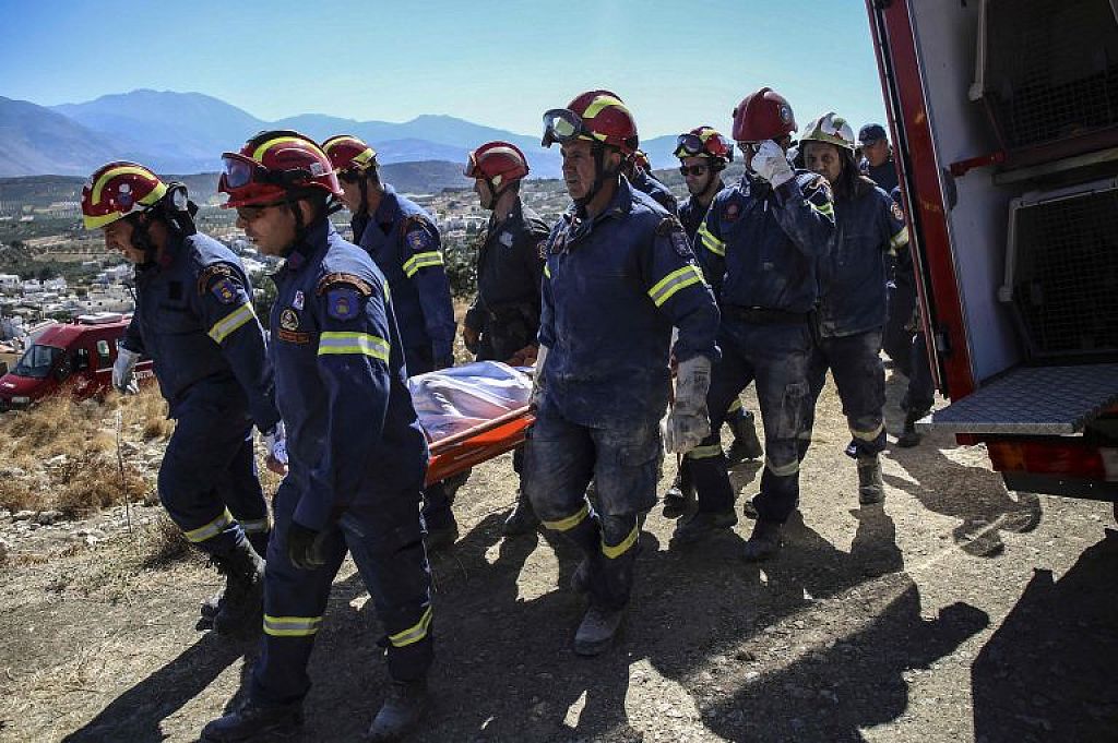 GREECE-EARTHQUAKE
 © APA/AFP/COSTAS METAXAKIS