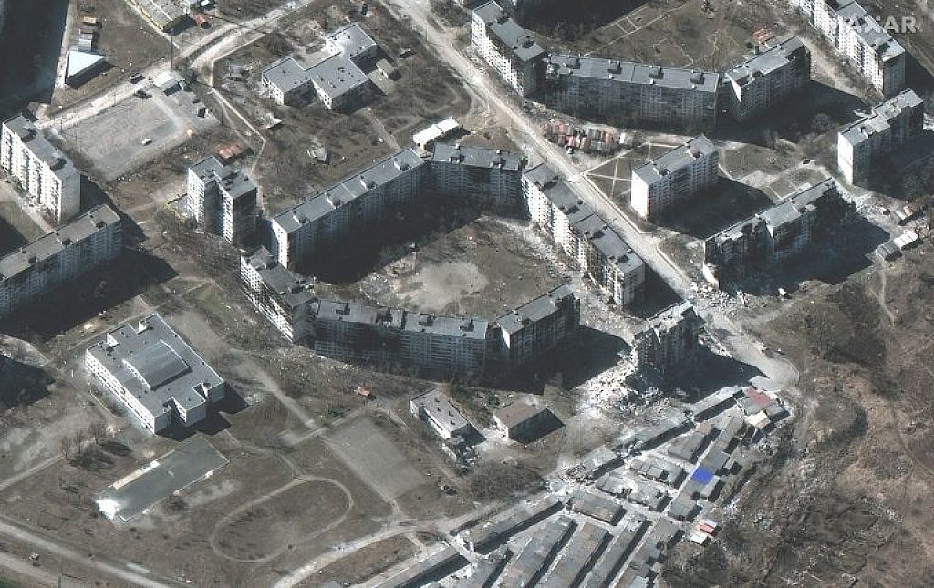 Russia Ukraine War
 © REUTERS/Stringer and AFP PHOTO / Satellite image ©2022 Maxar Technologies
