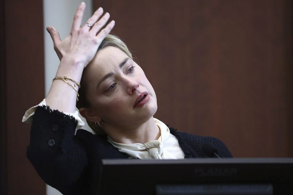 © AP, Reuters