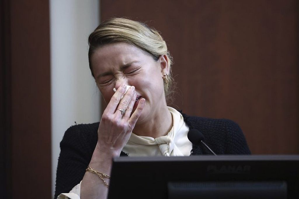 © AP, Reuters