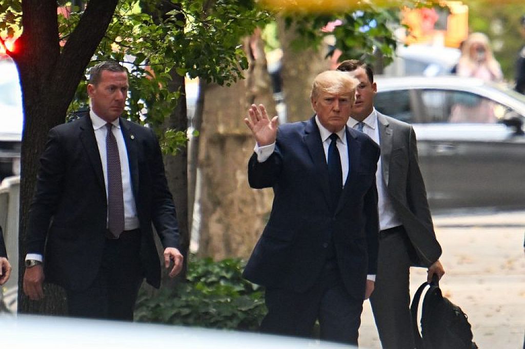 © AFP, AP, Reuters
