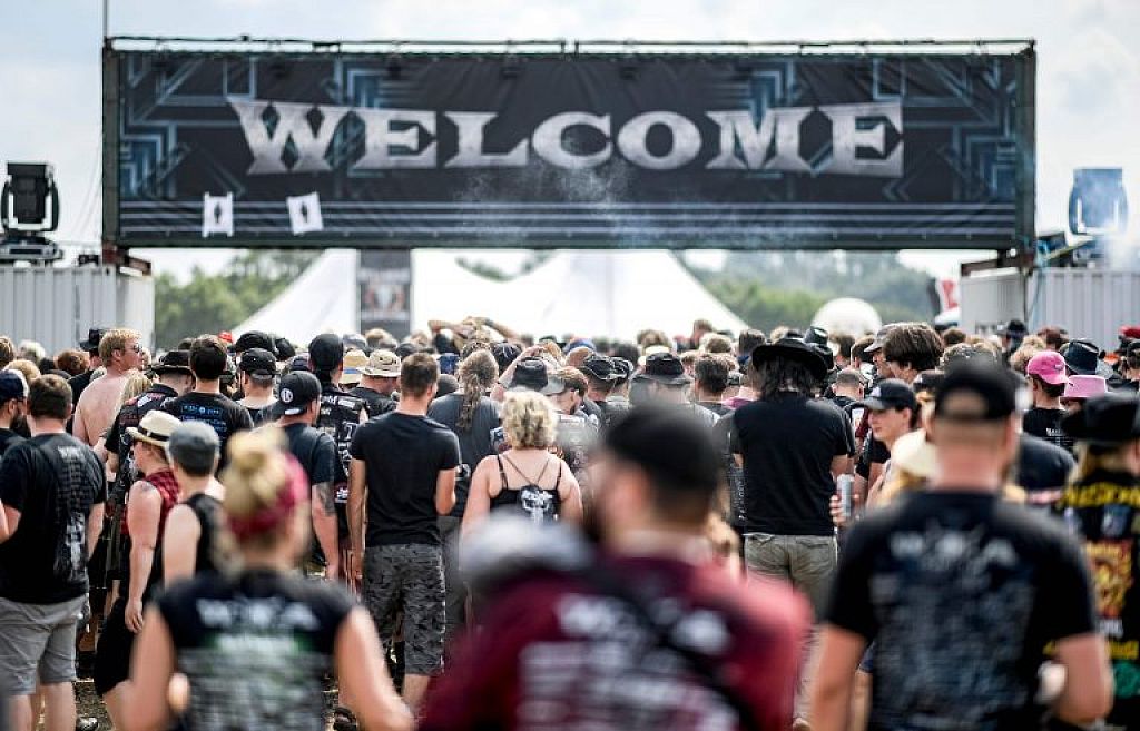 u003cpu003eGERMANY-MUSIC-FESTIVAL-WACKENu003c/pu003en © AP, AFP, Reuters