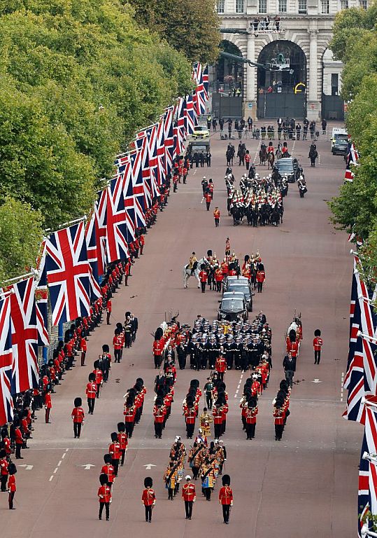 BRITAIN-ROYALS/QUEEN
 © AP/AFP/REUTERS