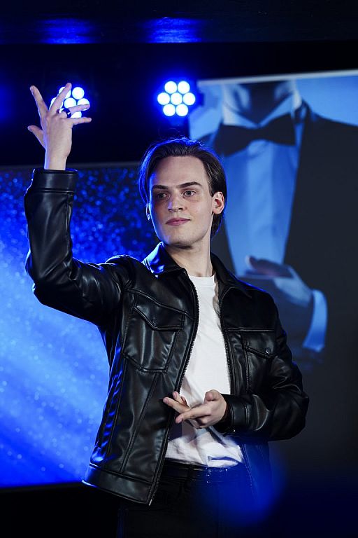© APA/EVA MANHART
