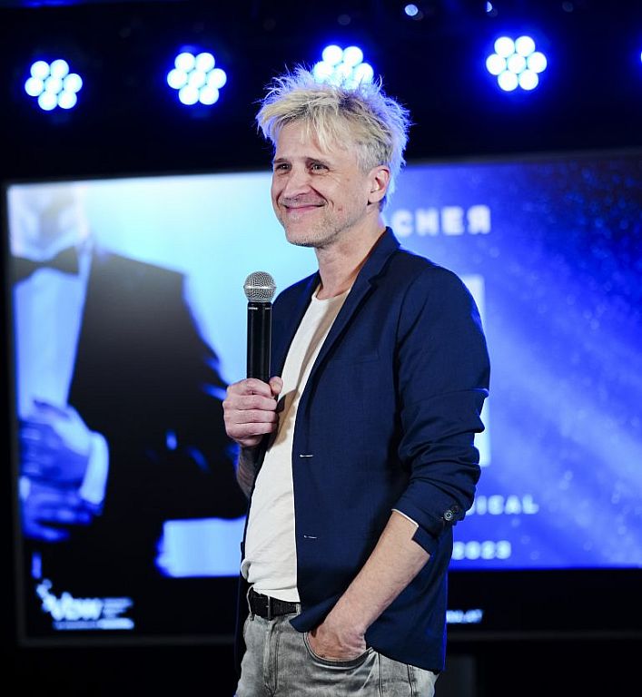 © APA/EVA MANHART