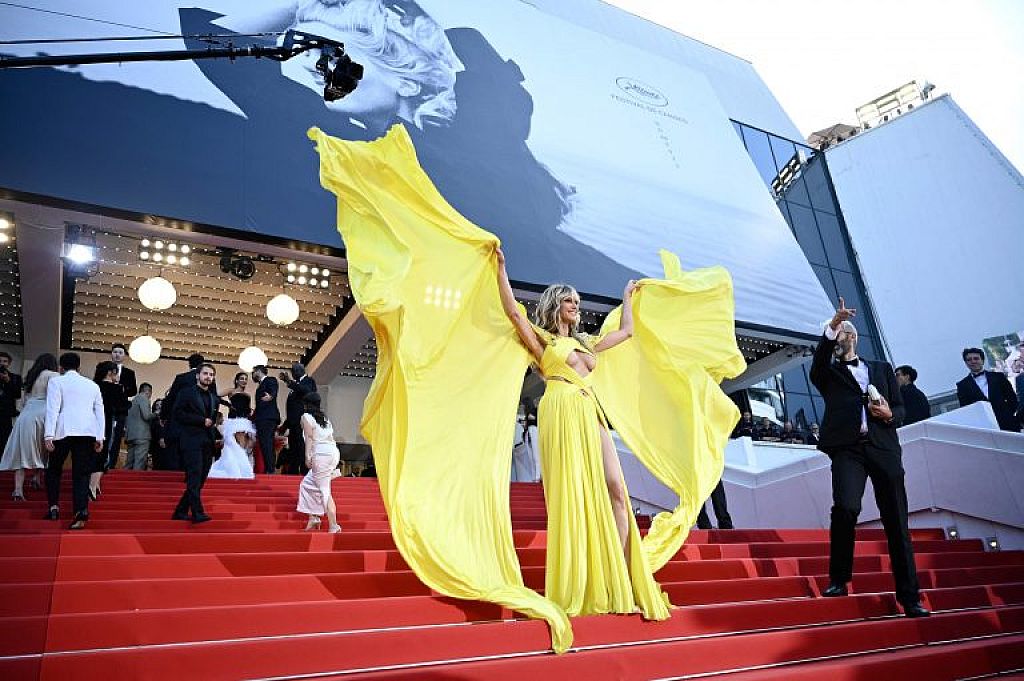 © APA; Reuters