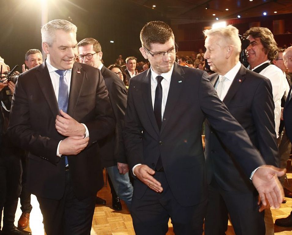 © APA/GERT EGGENBERGER