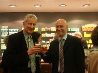 Bürgermeister Mag. Wilfried Berchtold mit Gastgeber Mag. Günther Braun. Bürgermeister Mag. Wilfried Berchtold mit Gastgeber Mag. Günther Braun.