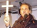 Pose: FP-Chef Strache bei einer Kundgebung Pose: FP-Chef Strache bei einer Kundgebung