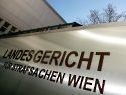 Beamte sollen einem Kollegen "geholfen" haben Beamte sollen einem Kollegen "geholfen" haben