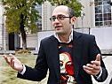 Arash T. Riahi geht für Österreich ins Rennen Arash T. Riahi geht für Österreich ins Rennen