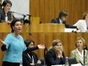 Ministerin Heinisch-Hosek für verpflichtende Quote Ministerin Heinisch-Hosek für verpflichtende Quote