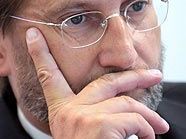 Johannes Hahn: "Es war ein Fehler" Johannes Hahn: "Es war ein Fehler"