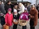 Auch  Schüler boten ihre selbst gebastelten Weihnachts-Dekos an Auch  Schüler boten ihre selbst gebastelten Weihnachts-Dekos an