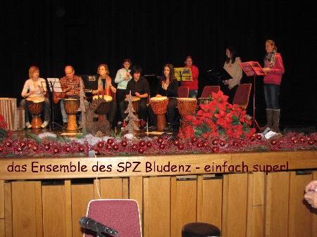 Jung und Alt hatten Spaß bei der Nüziger Weihnachtsfeier Jung und Alt hatten Spaß bei der Nüziger Weihnachtsfeier