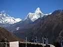 Kabinettssitzung im Basislager des Everest Kabinettssitzung im Basislager des Everest