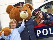 Kinderpolizeitag mit Kinderpolizeibär Kinderpolizeitag mit Kinderpolizeibär