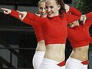 Österreichs Cheer Dance Team bei der Cheerleading-WM in Bremen Österreichs Cheer Dance Team bei der Cheerleading-WM in Bremen