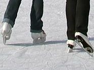 Experten warnen vor Eislaufen auf Gewässern Experten warnen vor Eislaufen auf Gewässern