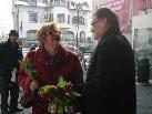 Bürgermeisterkandidat Ernst Hagen überbrachte Valentinsgrüße an die Bevölkerung