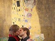 Küssen vor dem "Kuss" von Gustav Klimt