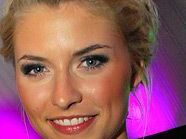 Lena steht für natürliche Schönheit Lena steht für natürliche Schönheit
