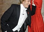 Thomas Gottschalk nimmt den Opernball-Rummel gelassen Thomas Gottschalk nimmt den Opernball-Rummel gelassen