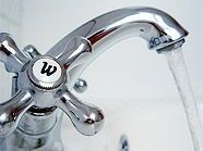Auf dass Wasser fließt: Sanierungen tun Not. Auf dass Wasser fließt: Sanierungen tun Not.