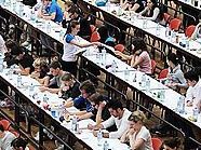 Deutsche Studenten flüchten nach Österreich. Deutsche Studenten flüchten nach Österreich.