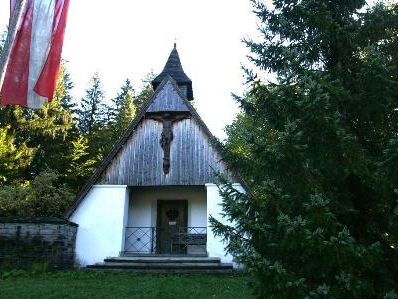 Die Kriegergedächtniskapelle auf dem Ölberg Die Kriegergedächtniskapelle auf dem Ölberg