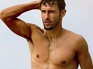 Aufstrebender Schauspieler und gefragtes Model - Noah Mills