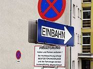 Die ÖVP will bei der Montage von Verkehrsschildern den Rotstift ansetzen. Die ÖVP will bei der Montage von Verkehrsschildern den Rotstift ansetzen.