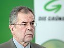 Er bringt Erfahrung und hohe Beliebtheitswerte mit Er bringt Erfahrung und hohe Beliebtheitswerte mit