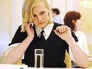 (K)ein Traum: Schularbeit mit Handy-Hilfe (K)ein Traum: Schularbeit mit Handy-Hilfe
