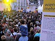 Bereits zum 27. Mal verwandelte sich die Wiener Innenstadt in ein buntes Festareal Bereits zum 27. Mal verwandelte sich die Wiener Innenstadt in ein buntes Festareal