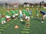 Auch die Schulung der Koordination ist ein Teil des Camp-Programms. Auch die Schulung der Koordination ist ein Teil des Camp-Programms.