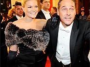 Bild aus besseren Tagen: Atzlinger und Strache beim Opernball 2010 Bild aus besseren Tagen: Atzlinger und Strache beim Opernball 2010