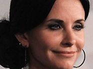 Courteney Cox-Arquette glaubt nicht, dass der 'Friends'-Film jemals in den Kasten kommt Courteney Cox-Arquette glaubt nicht, dass der 'Friends'-Film jemals in den Kasten kommt