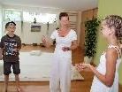 Elke Frühwirth bietet Therapieprogramme für Kinder und Erwachsene an. Elke Frühwirth bietet Therapieprogramme für Kinder und Erwachsene an.