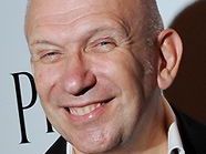 Jean Paul Gaultier (58) wäre gerne der Erfinder des Kondoms. Jean Paul Gaultier (58) wäre gerne der Erfinder des Kondoms.