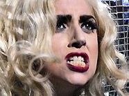 Lady Gaga wurde gebeten, Michael Jacksons Konzertreihe in der Londoner 02-Arena zu eröffnen Lady Gaga wurde gebeten, Michael Jacksons Konzertreihe in der Londoner 02-Arena zu eröffnen