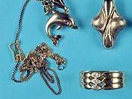 Der Schmuck der Toten Der Schmuck der Toten