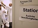 Nur jeder Siebente erhält einen Studienplatz Nur jeder Siebente erhält einen Studienplatz