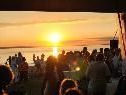 Beste Feststimmung auch nach Sonnenuntergang beim Hafenfest am Rohrspitz in Fußach. Beste Feststimmung auch nach Sonnenuntergang beim Hafenfest am Rohrspitz in Fußach.