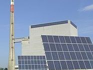 Solaranlage vor dem Kernkraftwerk Zwentendorf Solaranlage vor dem Kernkraftwerk Zwentendorf