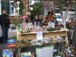 Das "Adventmärktli" wird am 1. Adventsonntag am Kirchplatz in Gaschurn veranstaltet. Das "Adventmärktli" wird am 1. Adventsonntag am Kirchplatz in Gaschurn veranstaltet.